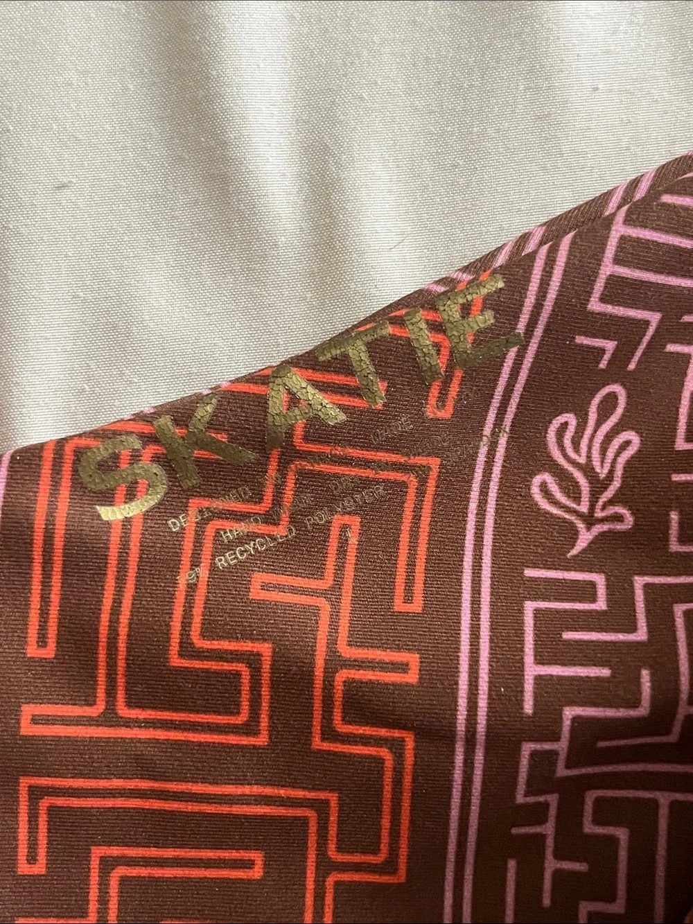 Skatie worn few